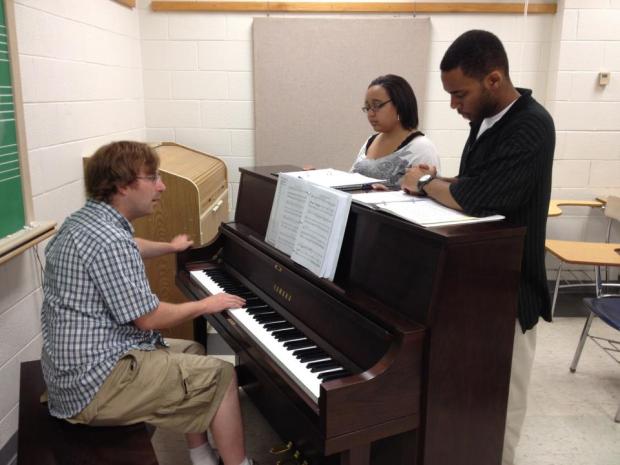 292539_963101260649_2014586124_n